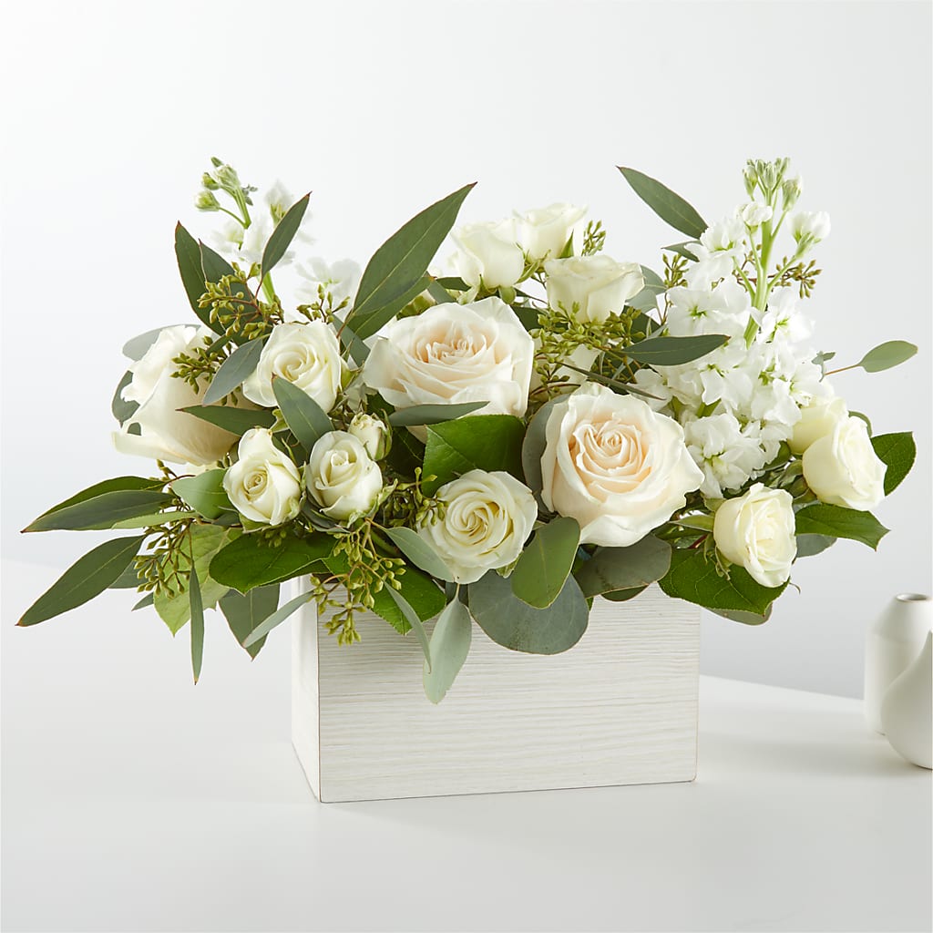 Fresh Linen Box Bouquet – 256 Florals, Huntsville AL