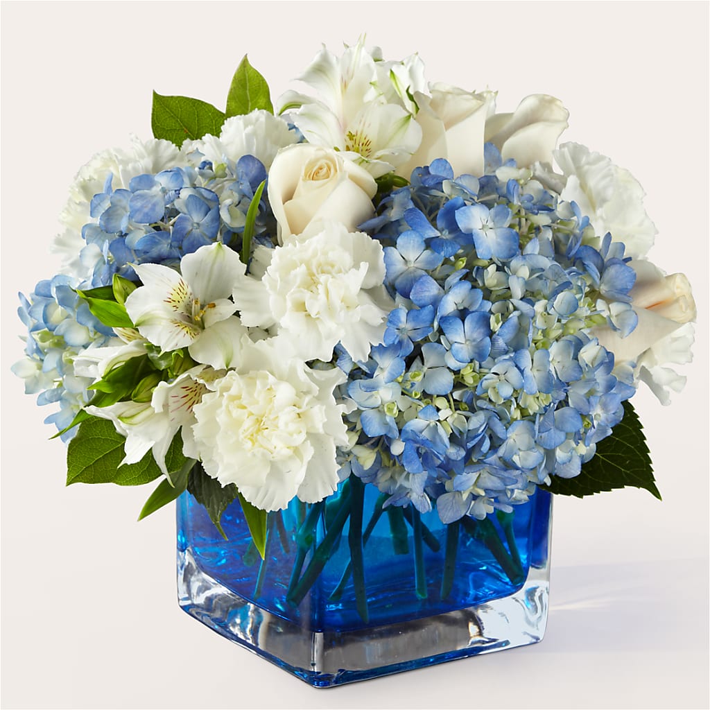 Soothing Waters Bouquet – 256 Florals, Huntsville AL