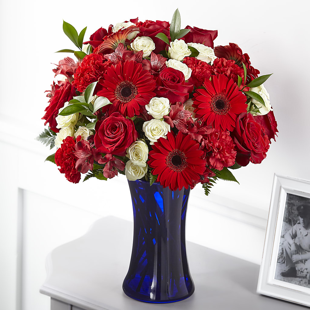 Hearts Embrace Bouquet – 256 Florals, Huntsville AL