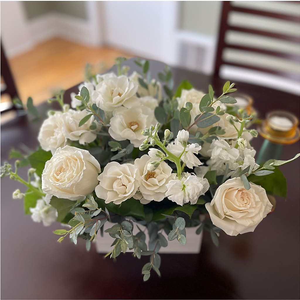 Fresh Linen Box Bouquet –  256 Florals, Huntsville AL