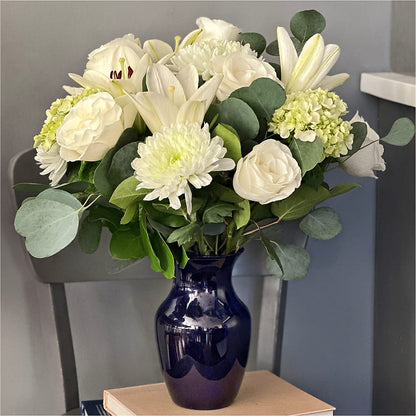 Snowy Dreams Bouquet –  256 Florals, Huntsville AL