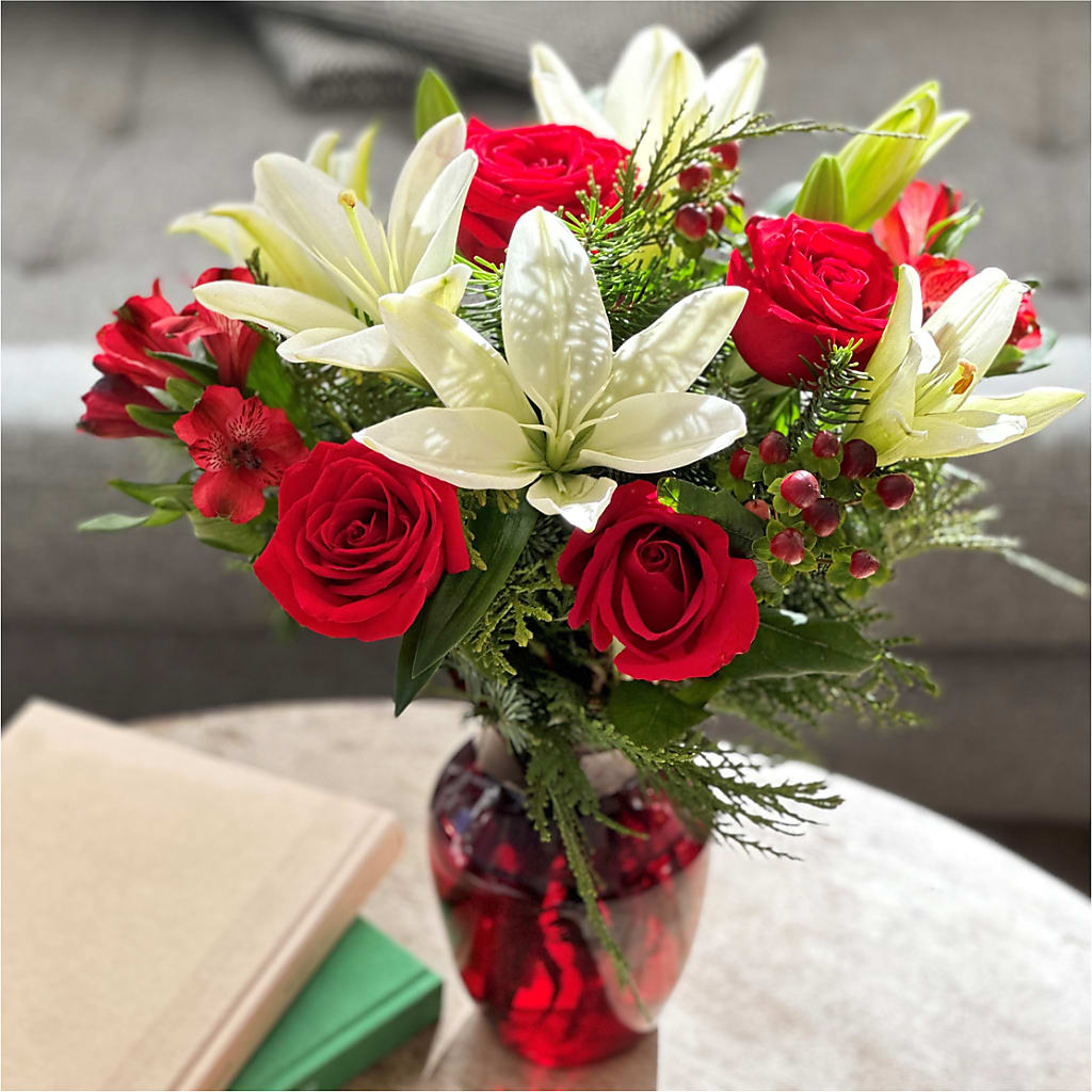 Evergreen Delight Bouquet –  256 Florals, Huntsville AL