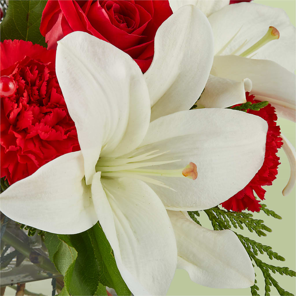 Glistening Icicles Bouquet –  256 Florals, Huntsville AL