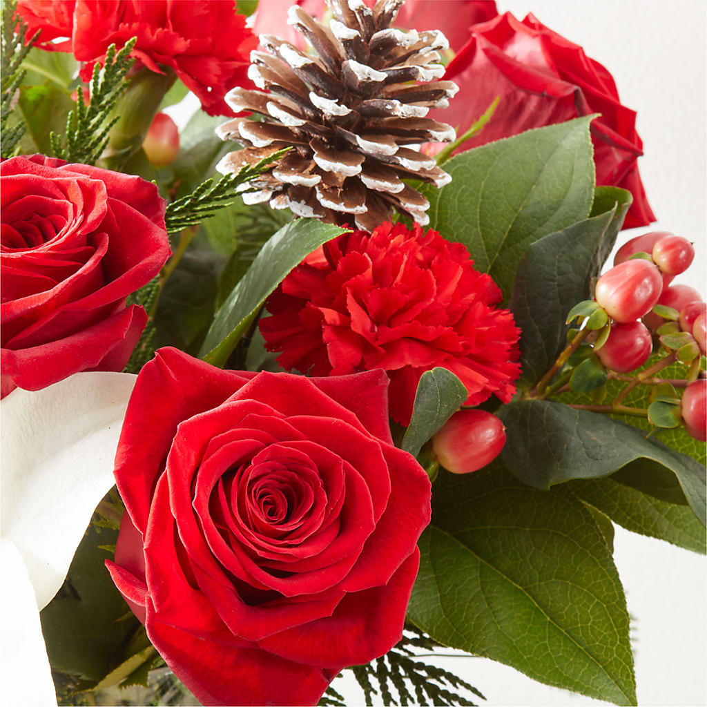 Oh So Jolly Bouquet –  256 Florals, Huntsville AL