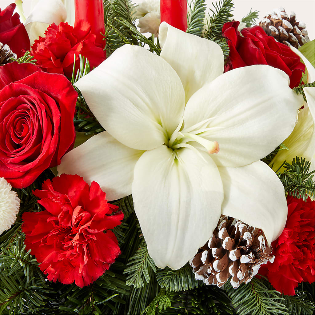 Seasonal Festivities Centerpiece –  256 Florals, Huntsville AL