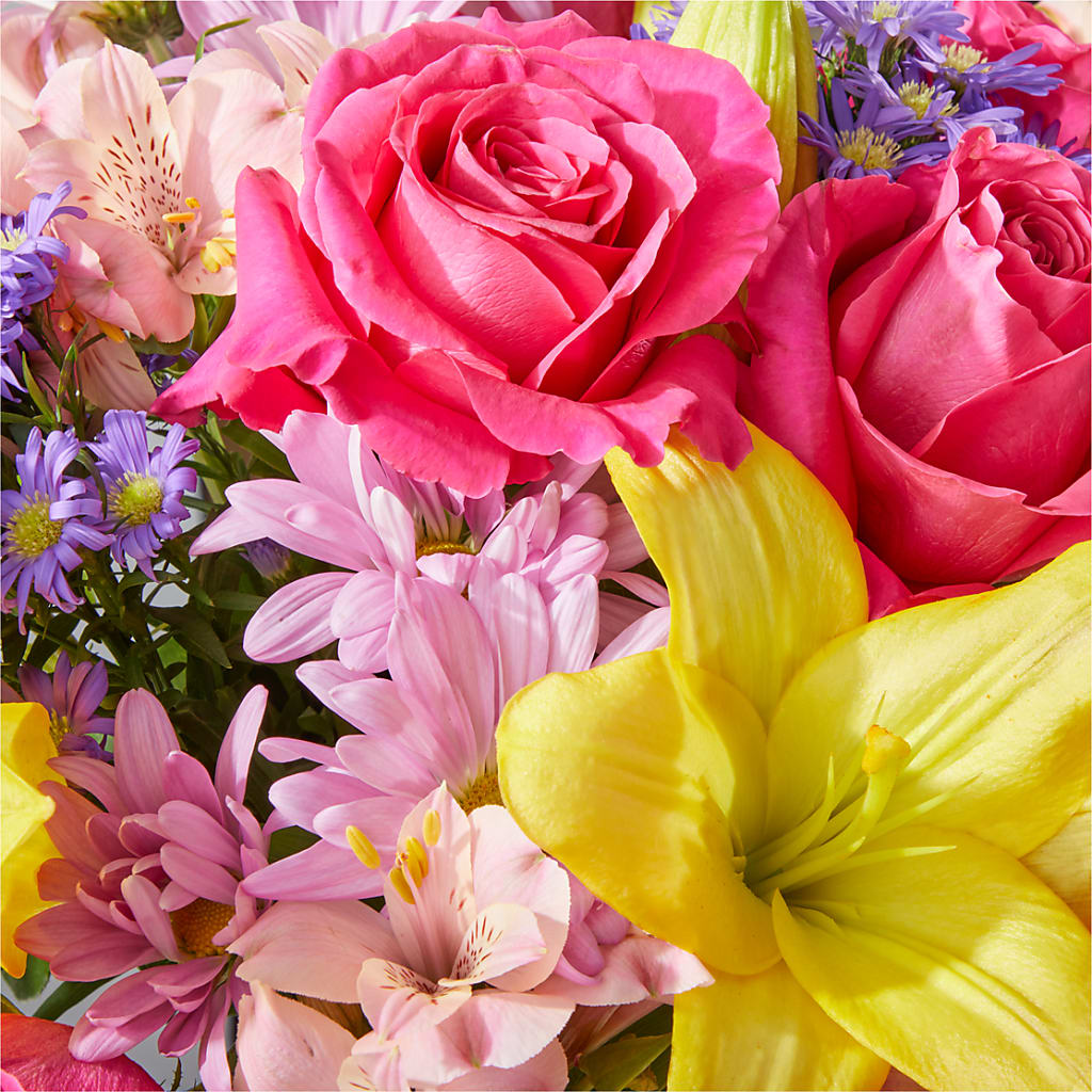 Sprinkles Bouquet –  256 Florals, Huntsville AL